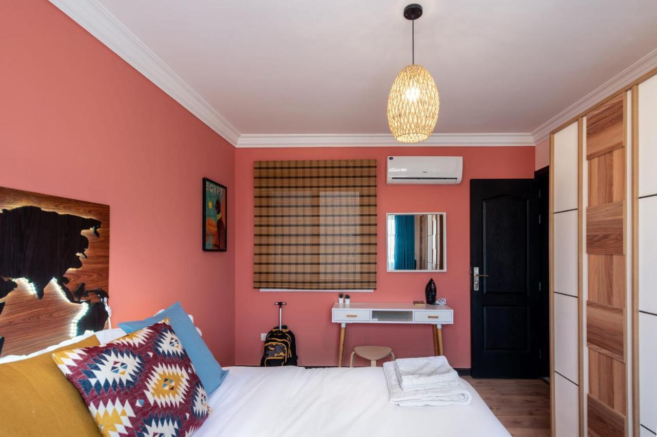 The 2Bdr Compelling Condo 5 Min To Cai Airport Cairo Exterior photo