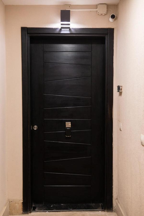 The 2Bdr Compelling Condo 5 Min To Cai Airport Cairo Exterior photo