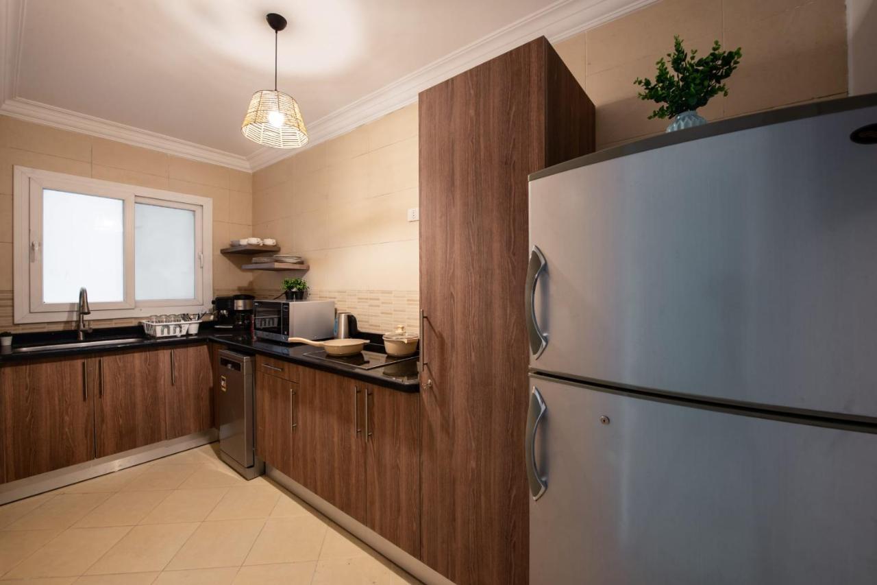 The 2Bdr Compelling Condo 5 Min To Cai Airport Cairo Exterior photo